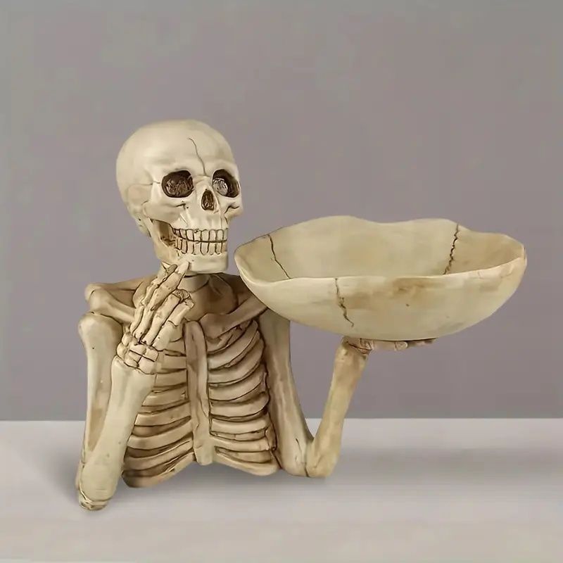 559896941